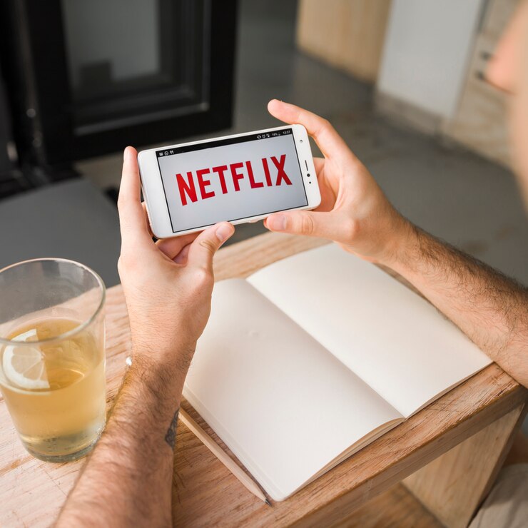 How to Download Netflix Shows on Laptop